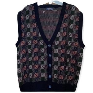 Van heusen size large knit vest